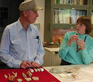 Redder and Redder and Smithsonian archeologist Margaret Jodry