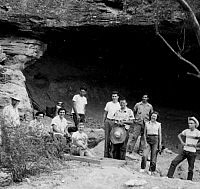 photo of UT Field School crew