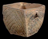 Ptton Engraved rectangular bowl