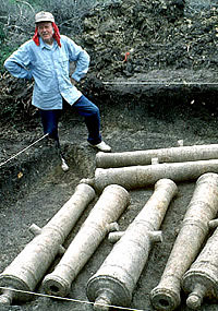 photo of Tunnell with cannons