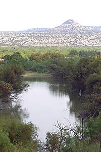 Peocs River
